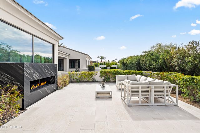 6830 E HUMMINGBIRD Lane, Paradise Valley, AZ 85253