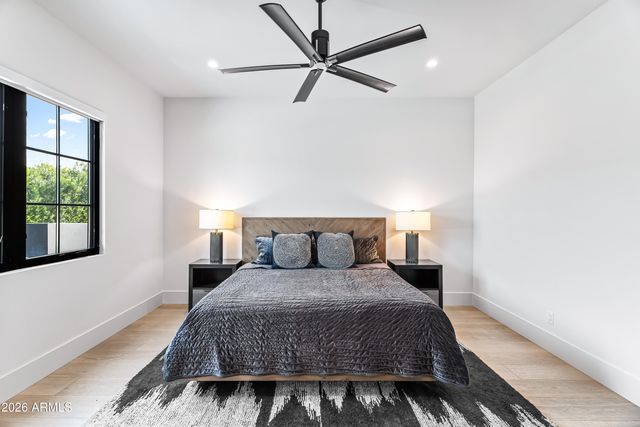 6830 E HUMMINGBIRD Lane, Paradise Valley, AZ 85253