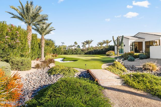 6830 E HUMMINGBIRD Lane, Paradise Valley, AZ 85253