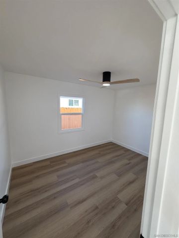 698 J St, Chula Vista, CA 91910