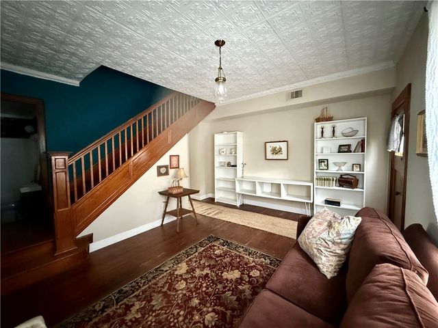 515 S Washington Street, Siloam Springs, AR 72761