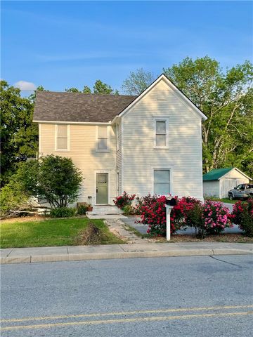515 S Washington Street, Siloam Springs, AR 72761
