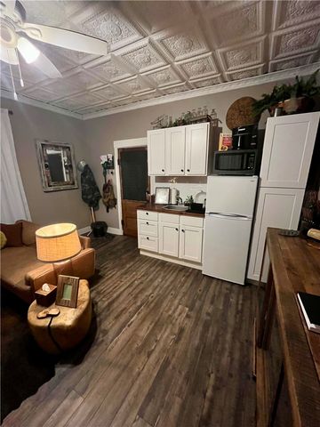 515 S Washington Street, Siloam Springs, AR 72761