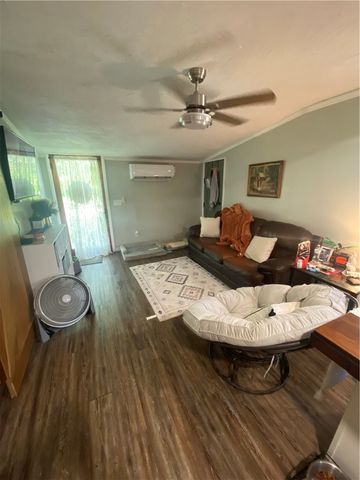 515 S Washington Street, Siloam Springs, AR 72761