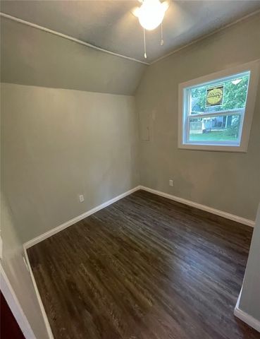 515 S Washington Street, Siloam Springs, AR 72761