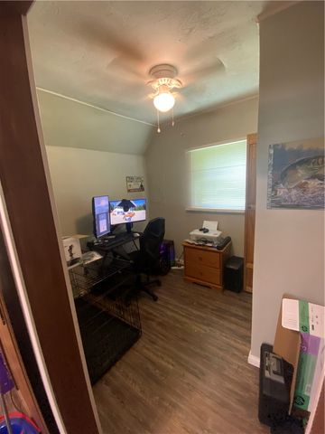 515 S Washington Street, Siloam Springs, AR 72761