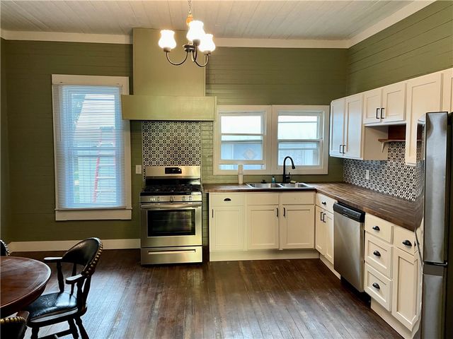 515 S Washington Street, Siloam Springs, AR 72761