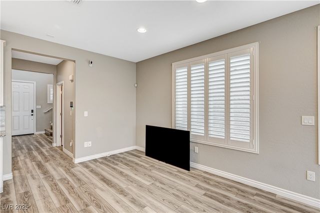 9977 Fletcher Peak Avenue, Las Vegas, NV 89178