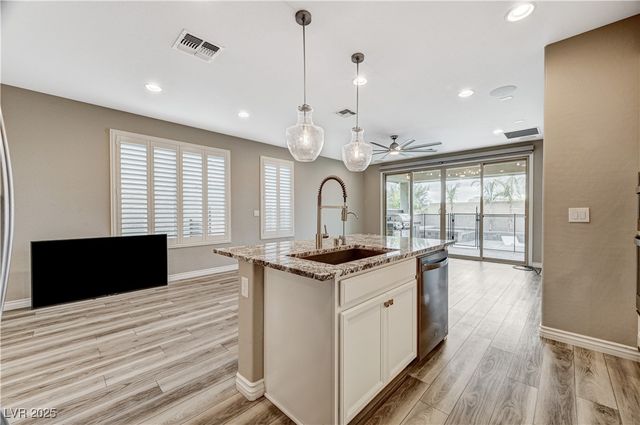 9977 Fletcher Peak Avenue, Las Vegas, NV 89178