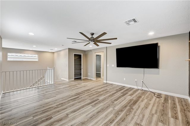 9977 Fletcher Peak Avenue, Las Vegas, NV 89178