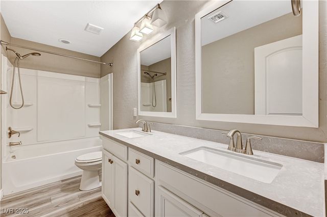 9977 Fletcher Peak Avenue, Las Vegas, NV 89178