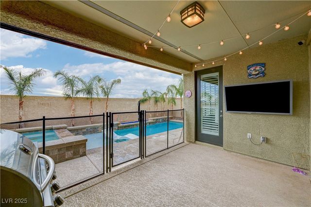 9977 Fletcher Peak Avenue, Las Vegas, NV 89178