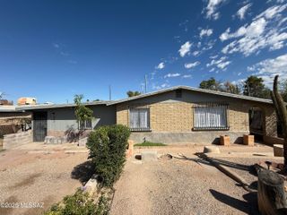 872 W Glenn Street, Tucson, AZ 85705