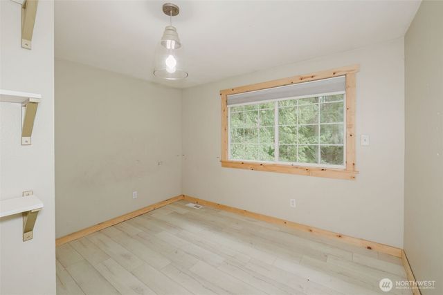 8325 Seabeck Highway NW, Bremerton, WA 98312