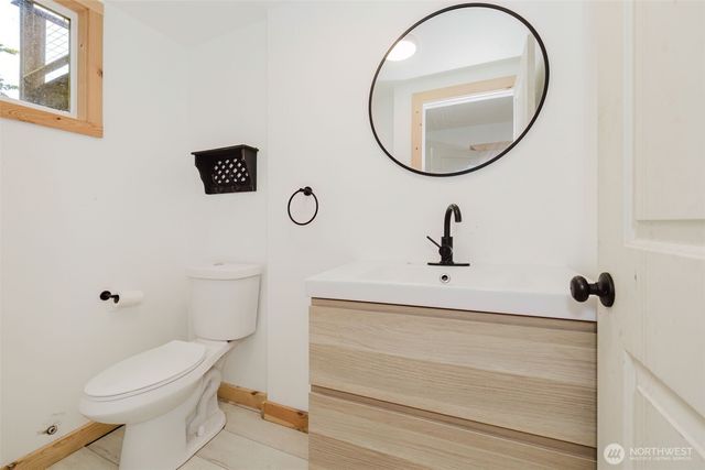 8325 Seabeck Highway NW, Bremerton, WA 98312