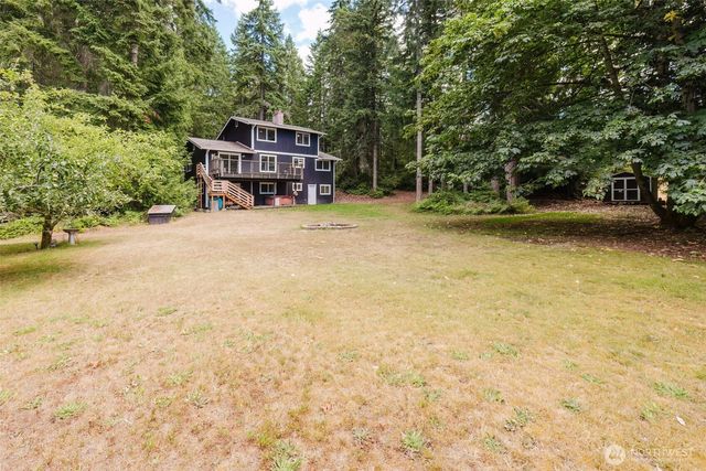 8325 Seabeck Highway NW, Bremerton, WA 98312