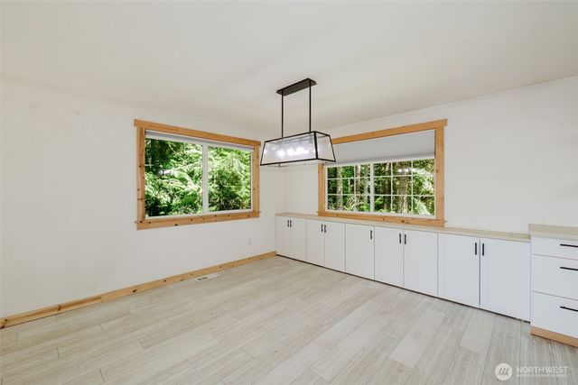 8325 Seabeck Highway NW, Bremerton, WA 98312