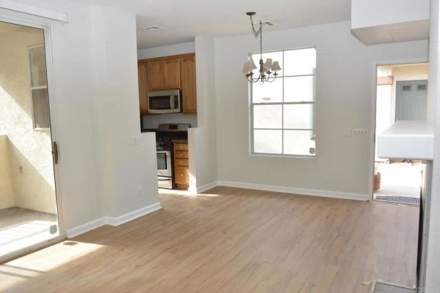 10880 Sabre Hill Drive 298, San Diego, CA 92128