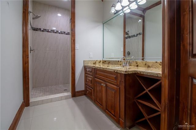 2204 E Trenton Road, Edinburg, TX 78542