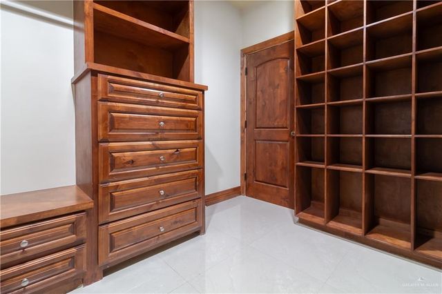 2204 E Trenton Road, Edinburg, TX 78542