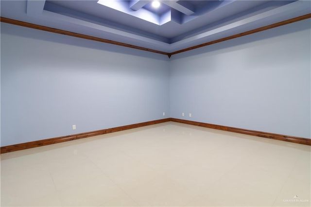 2204 E Trenton Road, Edinburg, TX 78542