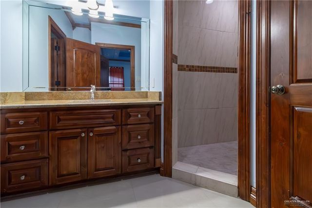 2204 E Trenton Road, Edinburg, TX 78542