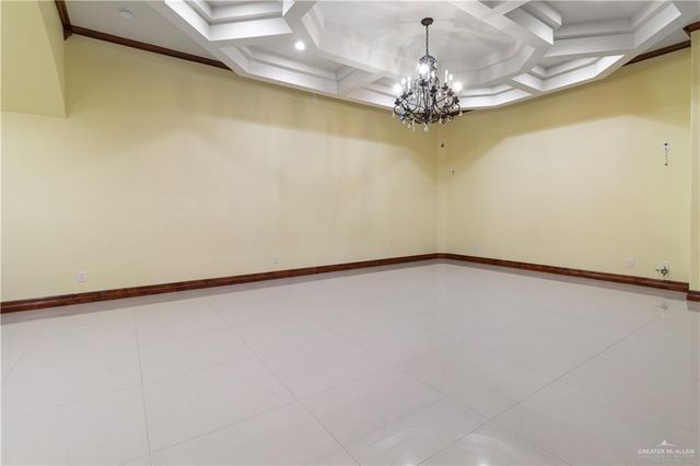 2204 E Trenton Road, Edinburg, TX 78542