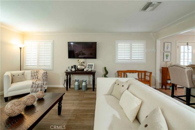13055 Shenley, Sylmar, CA 91342