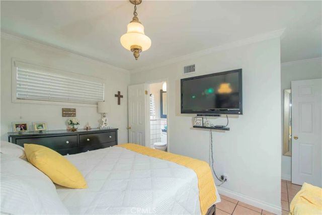 13055 Shenley, Sylmar, CA 91342