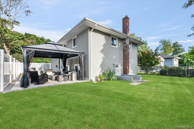 187 Catherine Street, Westbury, NY 11590