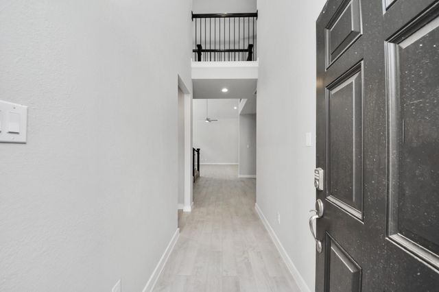 11127 Tulip Ridge Trail, Houston, TX 77044