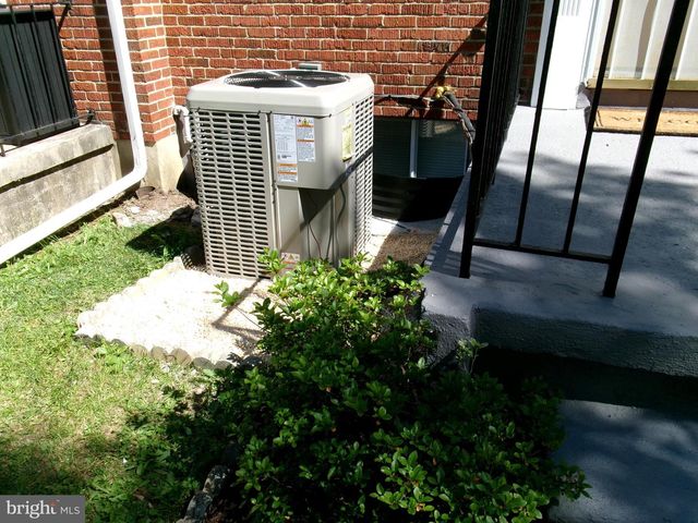 1339 DEANWOOD RD, Baltimore, MD 21234