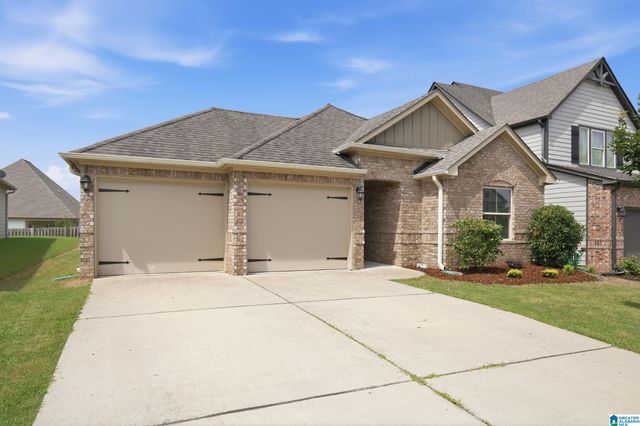 1008 BETHPAGE LANE, Calera, AL 35040