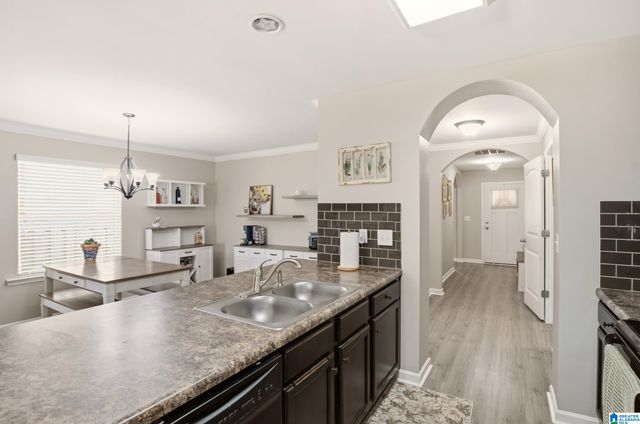 1008 BETHPAGE LANE, Calera, AL 35040