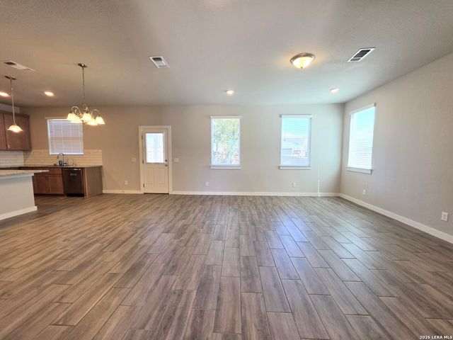 724 Fort Leonard, San Antonio, TX 78245