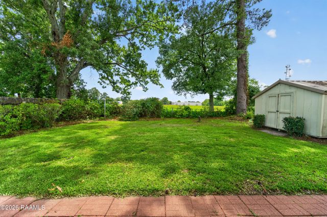 207 Belle Homme Drive, Lafayette, LA 70506