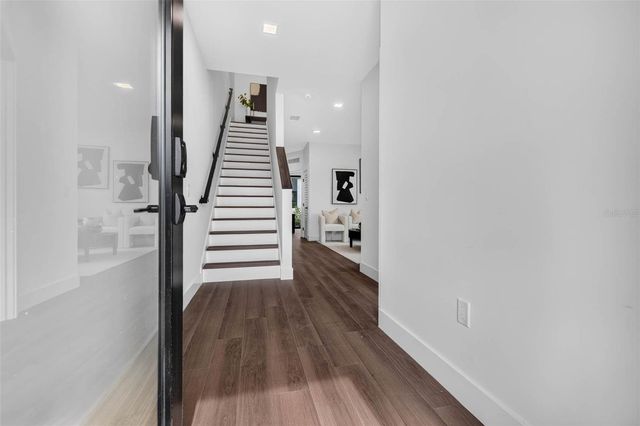 106 36TH STREET N, St Petersburg, FL 33713