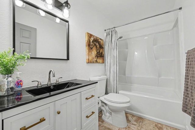 2131 Rose Fern Lane, Ramona, CA 92065