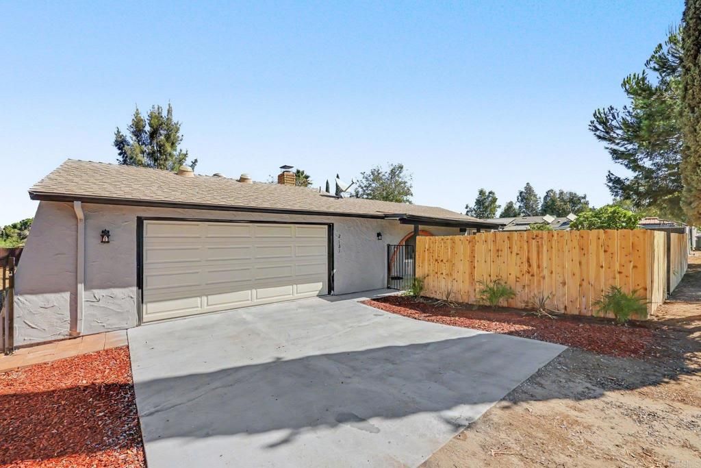 2131 Rose Fern Lane, Ramona, CA 92065