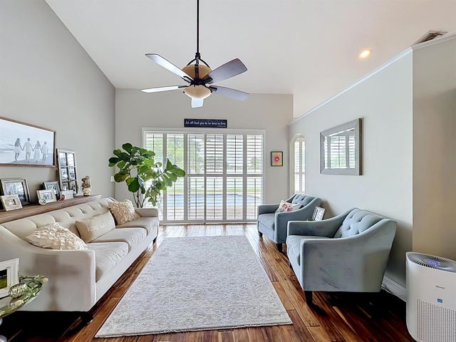 9419 Lake Serena, Boca Raton, FL 33496