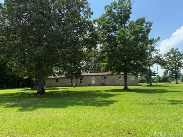 955 N Highway 15, Lonoke, AR 72076