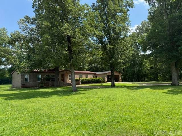 955 N Highway 15, Lonoke, AR 72076