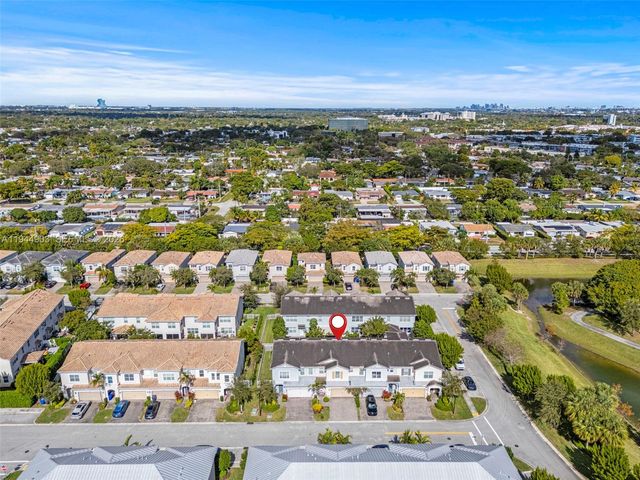 3953 Black Olive Lane, Hollywood, FL 33021
