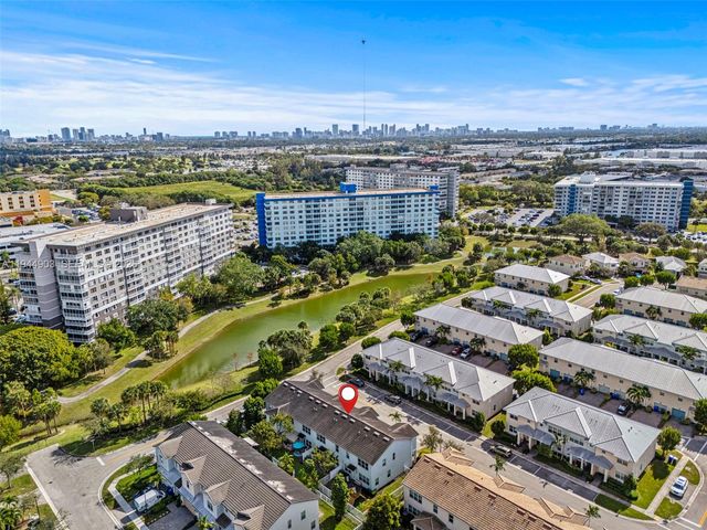 3953 Black Olive Lane, Hollywood, FL 33021