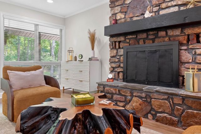 52 Herencia Circle, Hot Springs Village, AR 71909