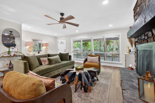 52 Herencia Circle, Hot Springs Village, AR 71909