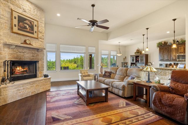 158 Valley View, Glen Rose, TX 76043