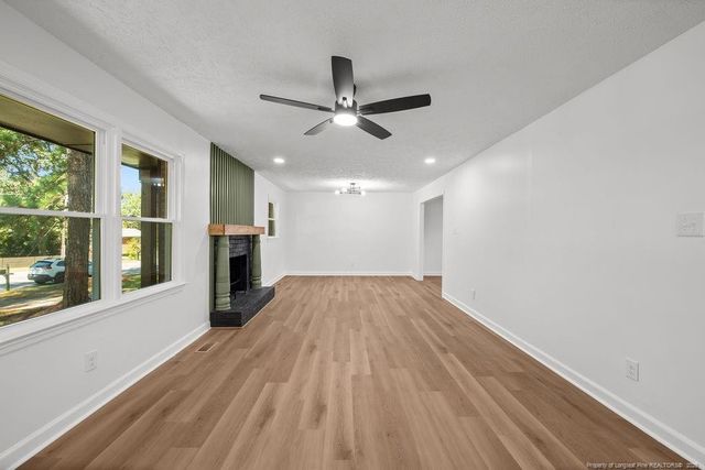 3900 Daytona Road, Fayetteville, NC 28311