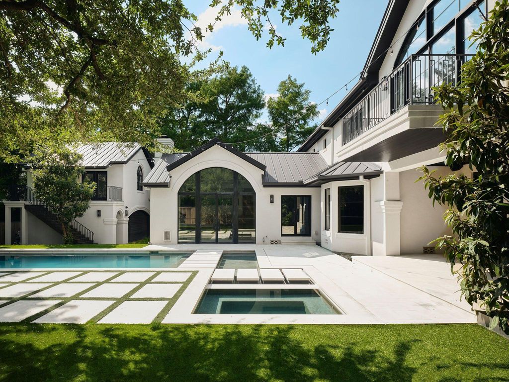 13 Niles RD, Austin, TX 78703