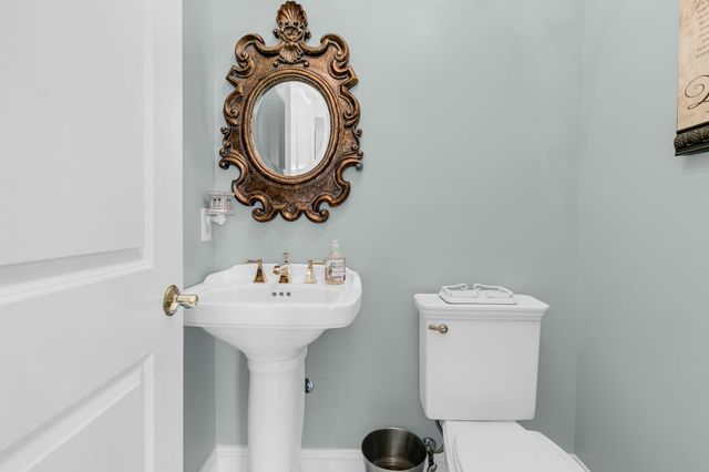 3516 Henrietta Hartford Road, Mount Pleasant, SC 29466